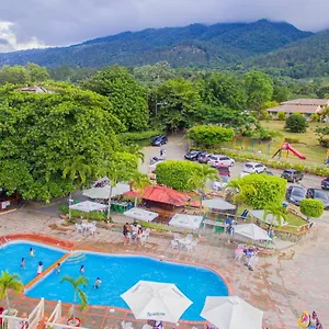 jarabacoa-river-club.comcaribbean.com/